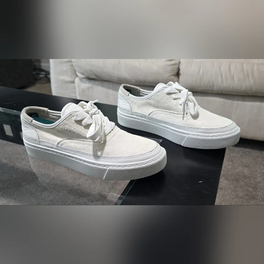 ALLSAINTS Bella ☆ White Suede Sneakers ☆ EUC ☆ 40 Eur or 10 US Womens - Picture 4 of 9